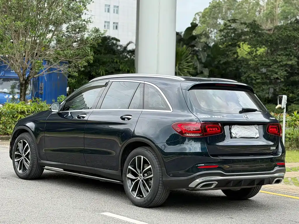Mercedes-Benz GLC 2021 — фото 11