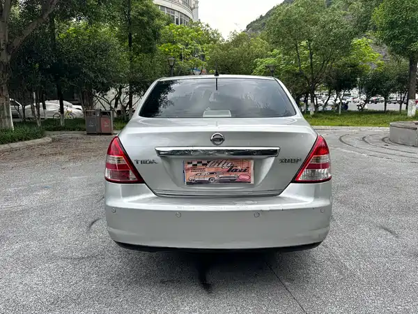 Nissan Tiida 2008