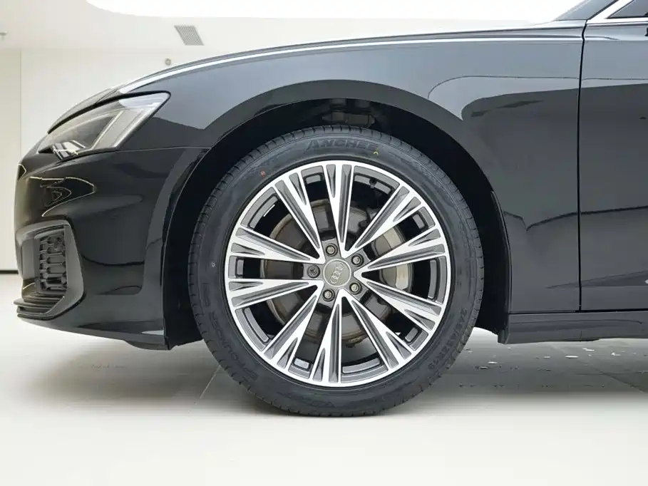 Audi A6L 2021 — фото 15