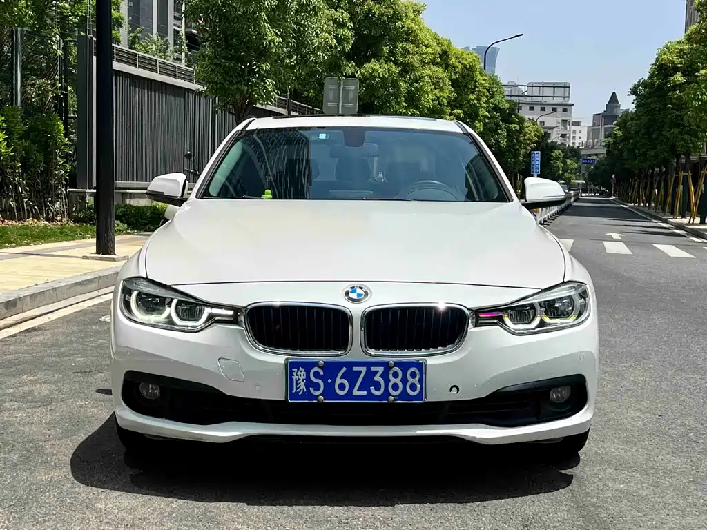 BMW 3 Series 2017