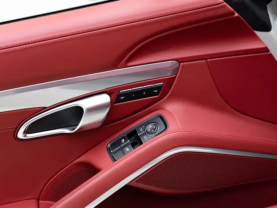 Porsche 718 2025 — фото 16