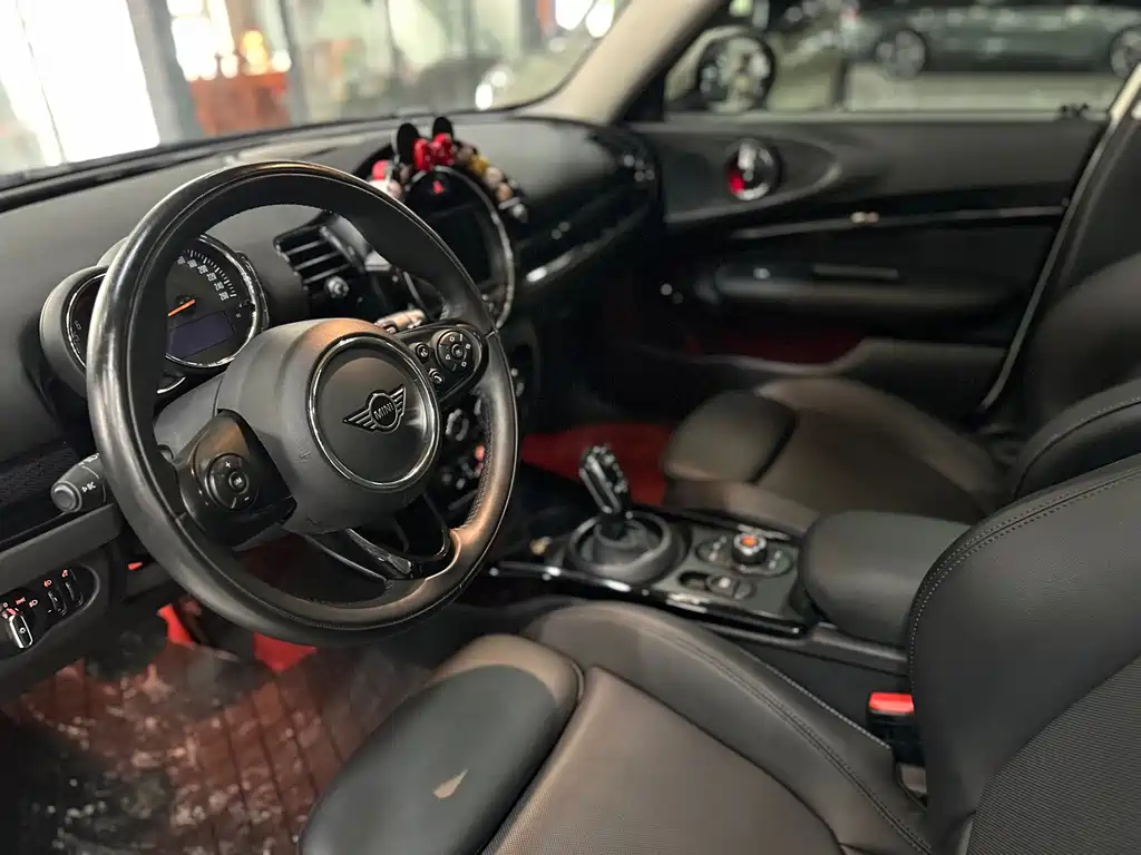 MINI Clubman 2021