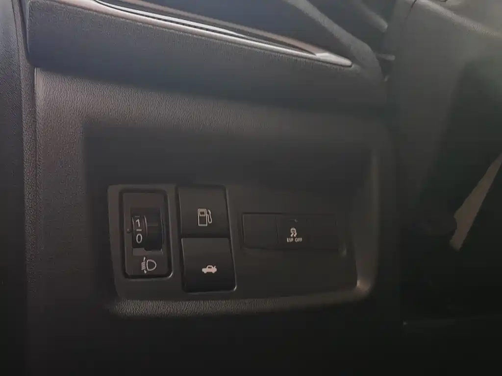 Citroen C4L 2015 — фото 24