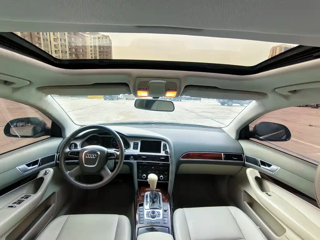 Audi A6L 2010