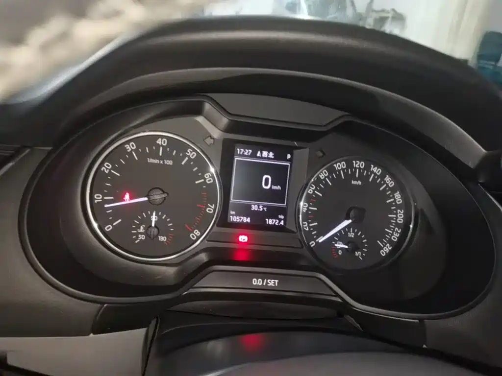 Skoda Octavia 2015 — фото 12