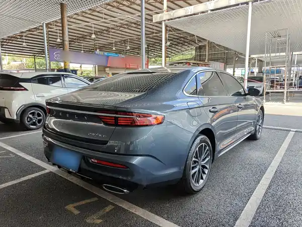 Geely Xingrui 2022