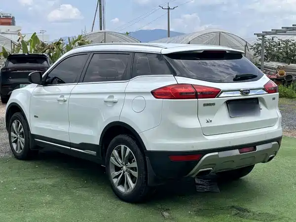 Geely Boyue 2017