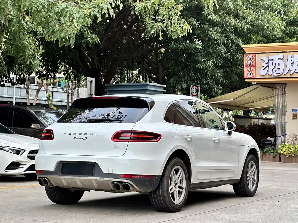 Porsche Macan 2018 — фото 4