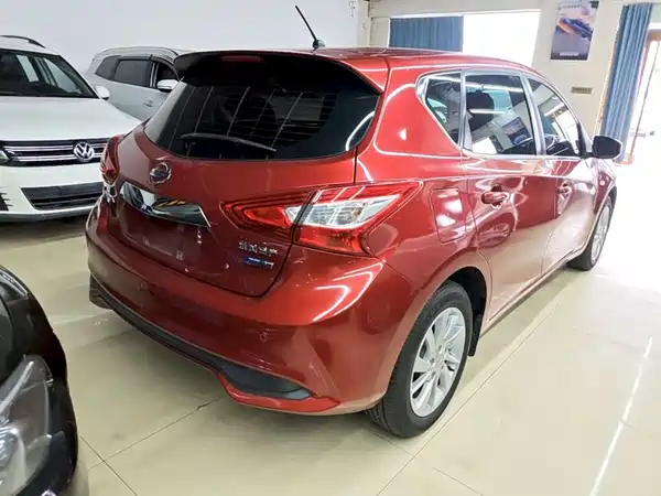 Nissan Tiida 2019