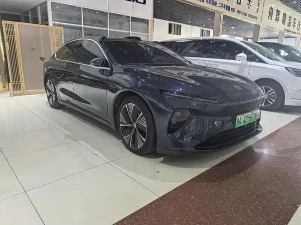 NIO ET7 2022