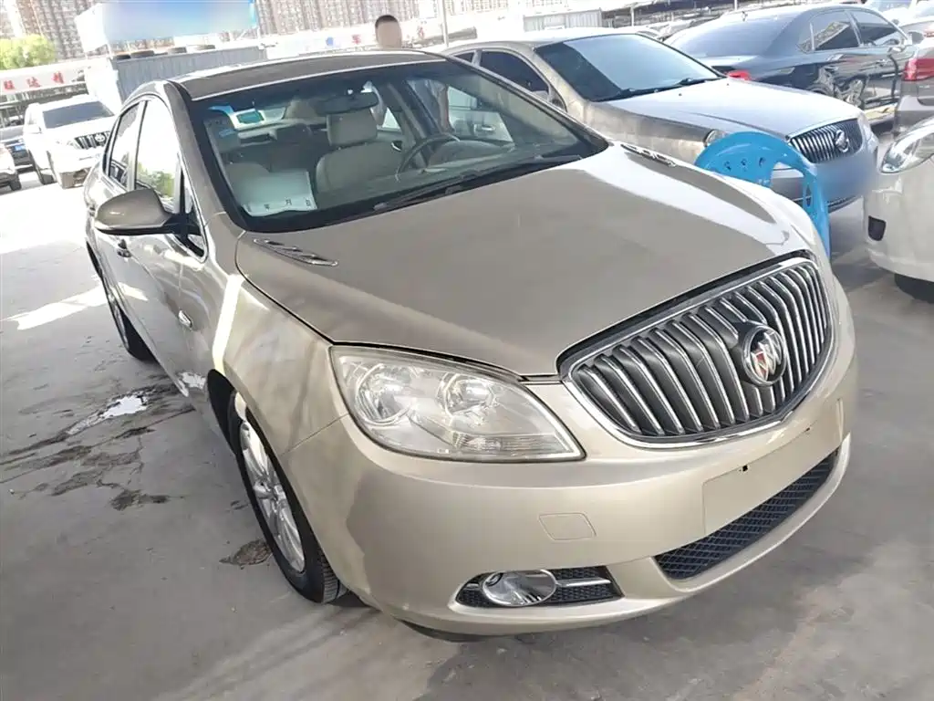 Buick Excelle 2014 — фото 4