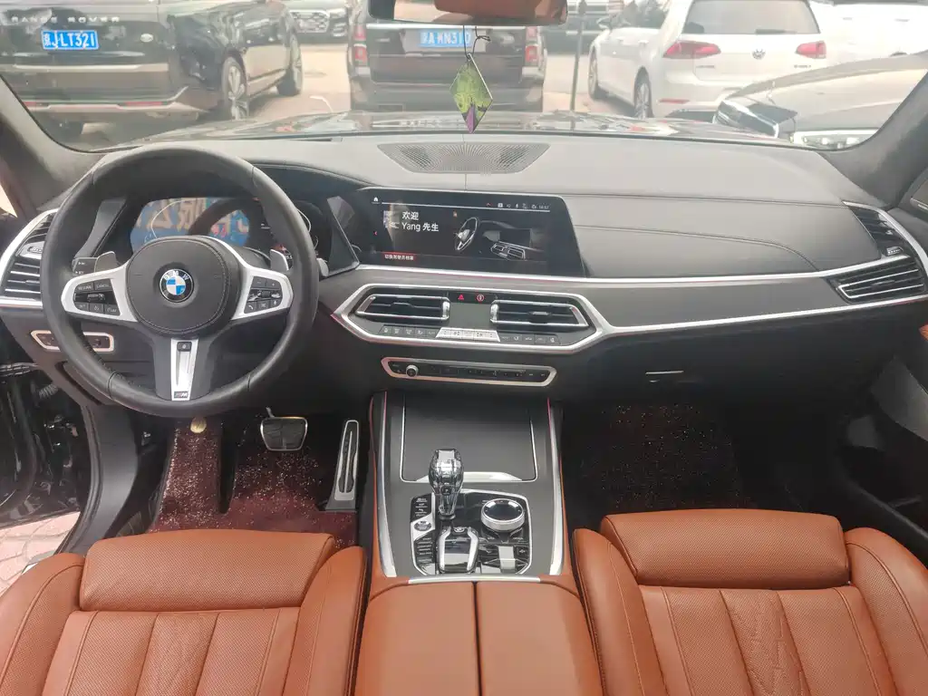 BMW X7 2022 — фото 8