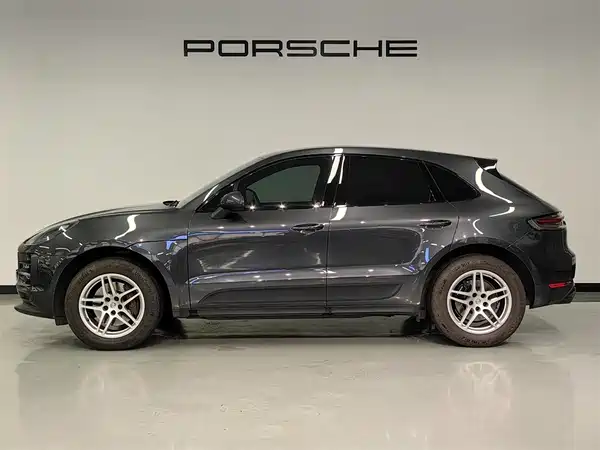 Porsche Macan 2020