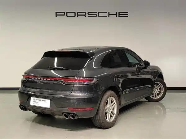 Porsche Macan 2020