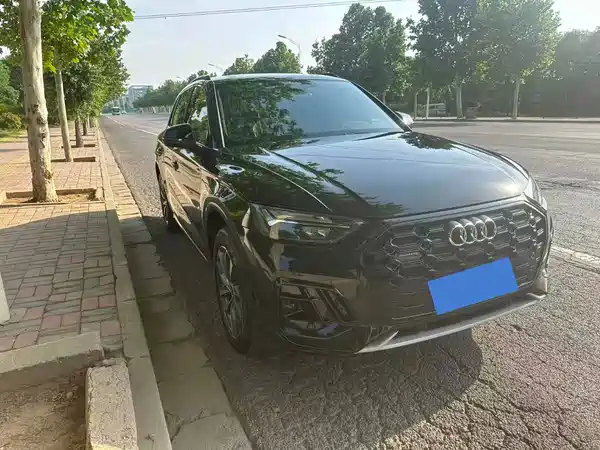 Audi Q5L 2025