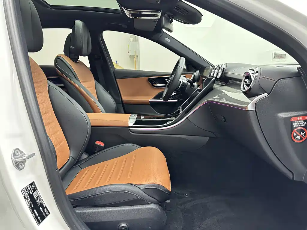 Mercedes-Benz C-Class 2022 — фото 12