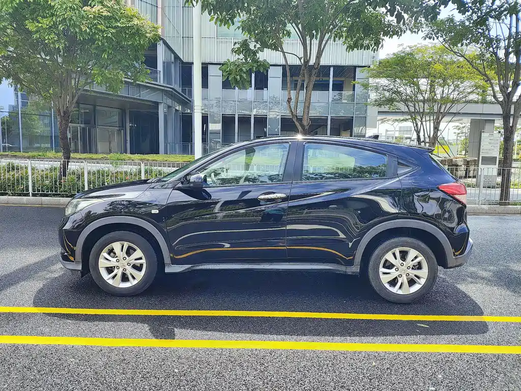 Honda Vezel 2018 — фото 8