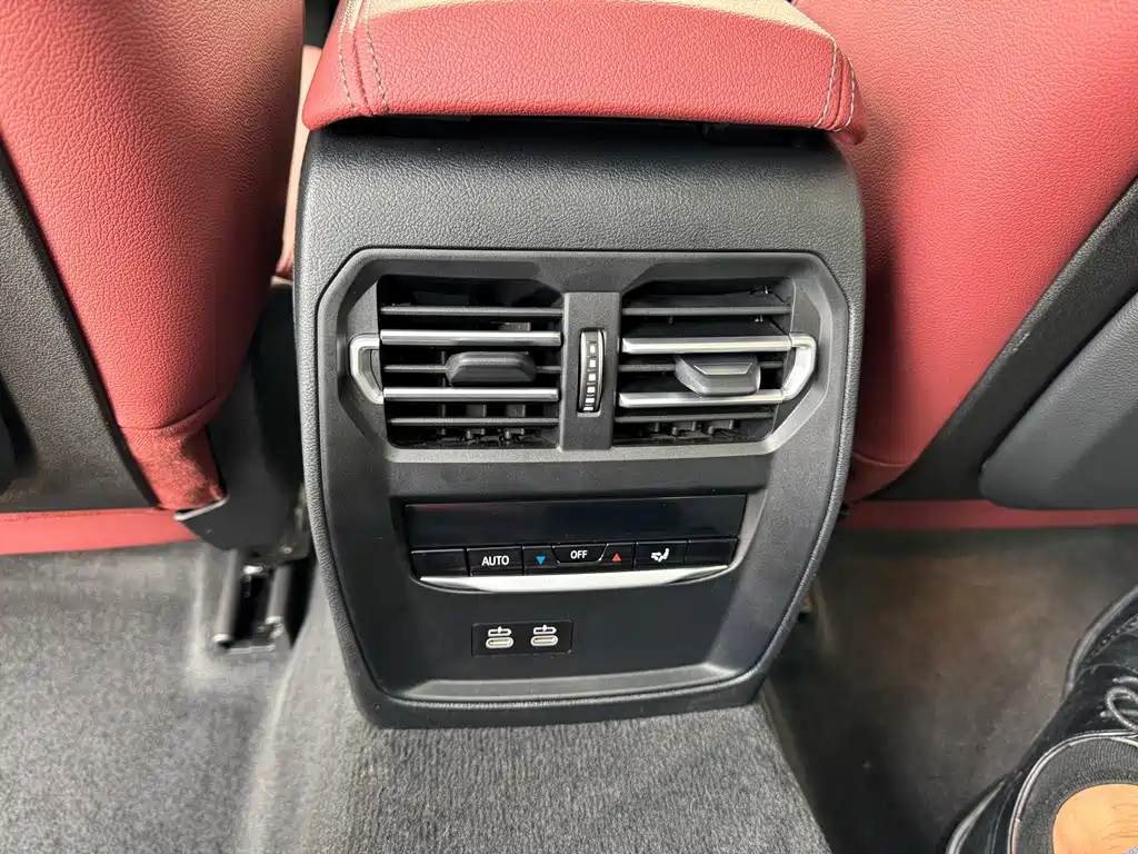 BMW 3 Series 2021 — фото 12
