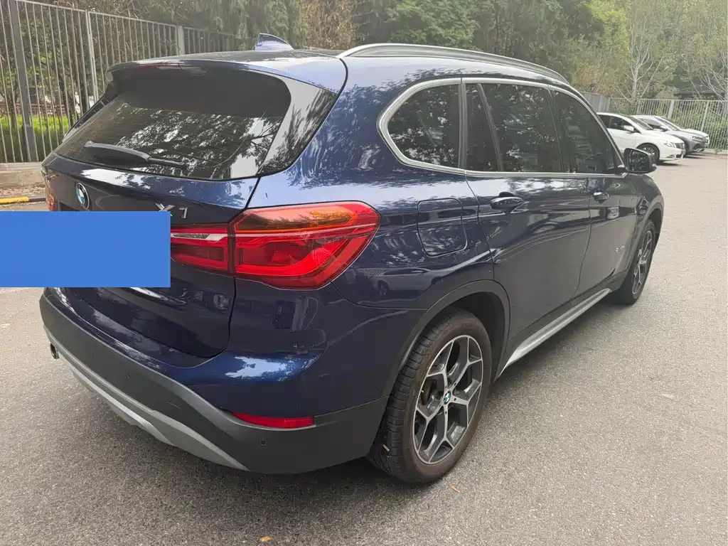 BMW X1 2017 — фото 13