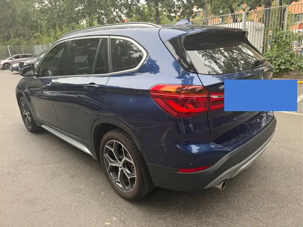 BMW X1 2017 — фото 12