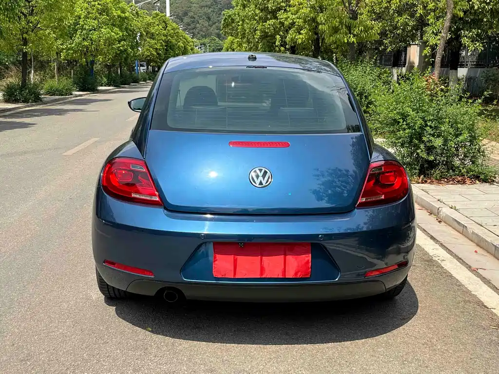 Volkswagen Beetle 2016