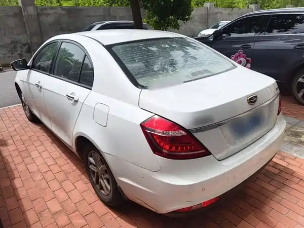 Geely Emgrand 2016