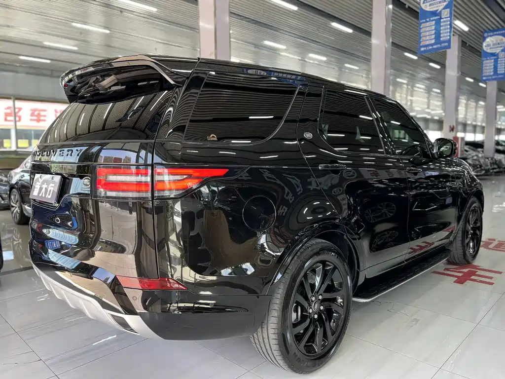 Land Rover Discovery 2019 — фото 7