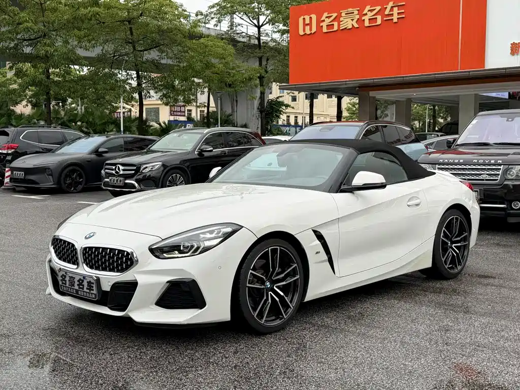 BMW Z4 2022 — фото 6