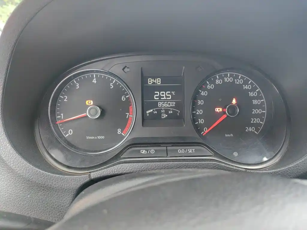 Volkswagen Polo 2015