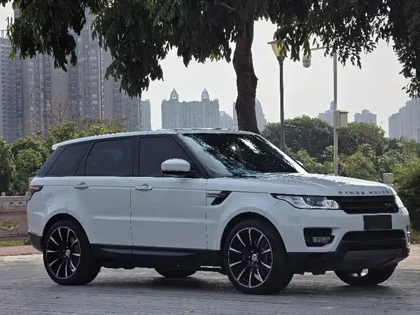 Land Rover Range Rover Sport 2016