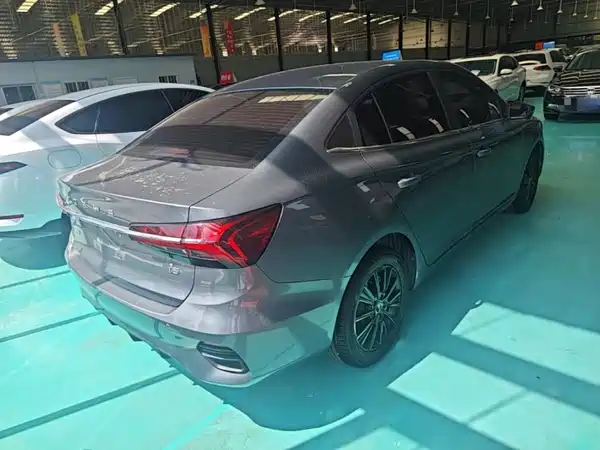Roewe i5 2023