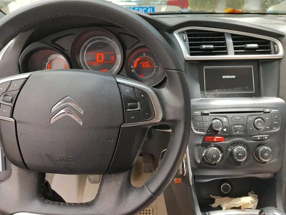 Citroën C4L 2014 — фото 12