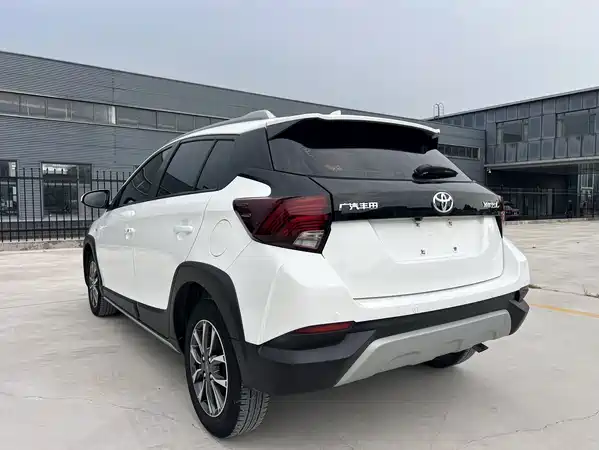 Toyota Yaris L 2022