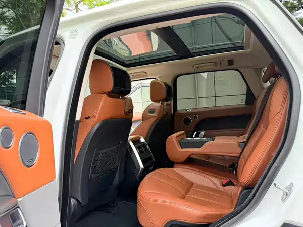 Land Rover Range Rover Sport 2015