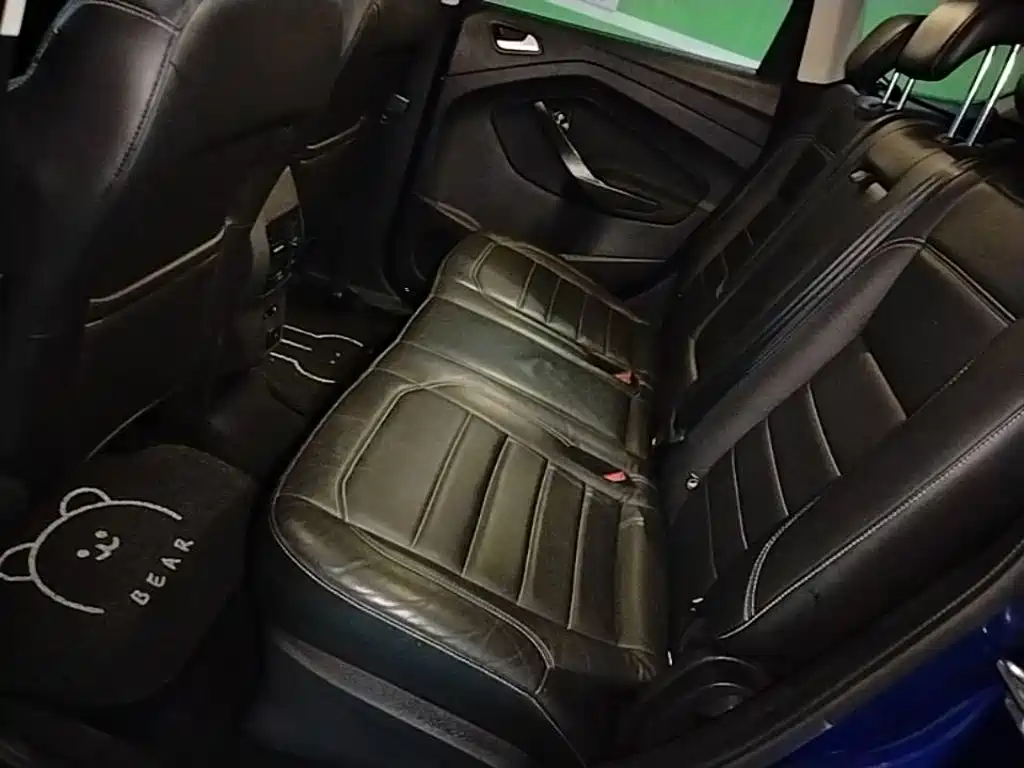 Ford Kuga 2016 — фото 17
