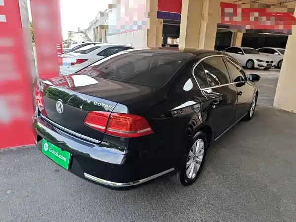Volkswagen Magotan 2016