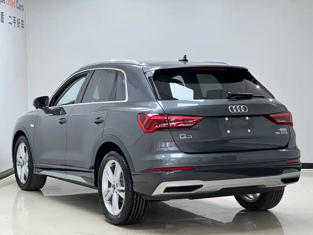 Audi Q3 2022 — фото 4