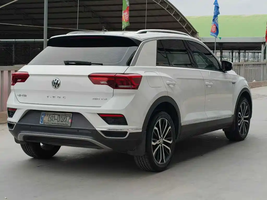 Volkswagen T-Roc 2021 — фото 6