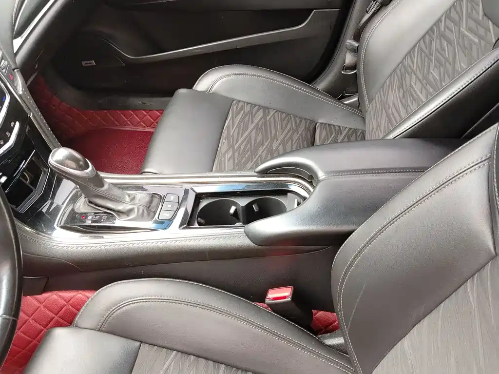 Cadillac ATS-L 2017 — фото 11