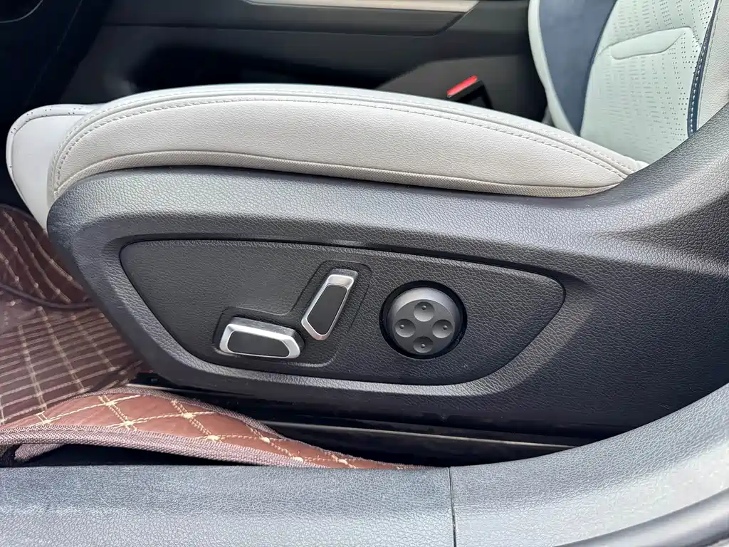 Geely Xingrui 2021 — фото 10