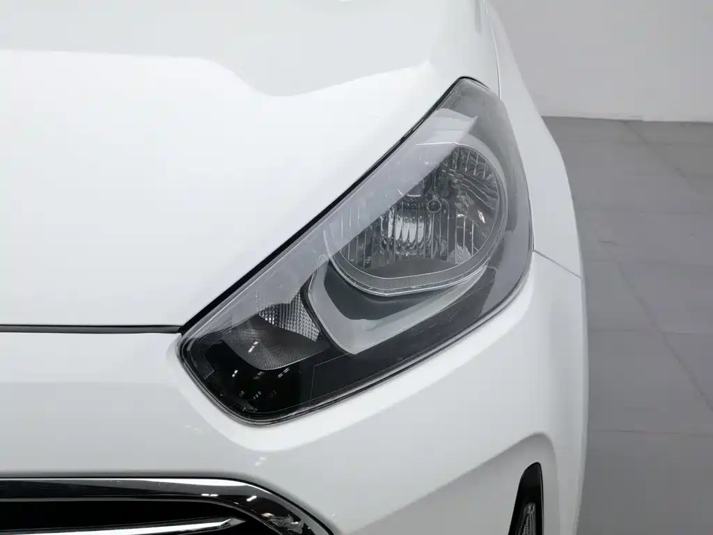 Kia KX3 2017 — фото 7