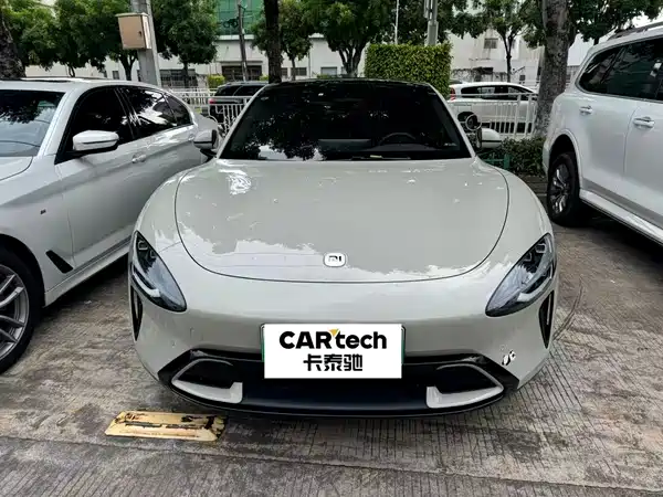Xiaomi SU7 2024