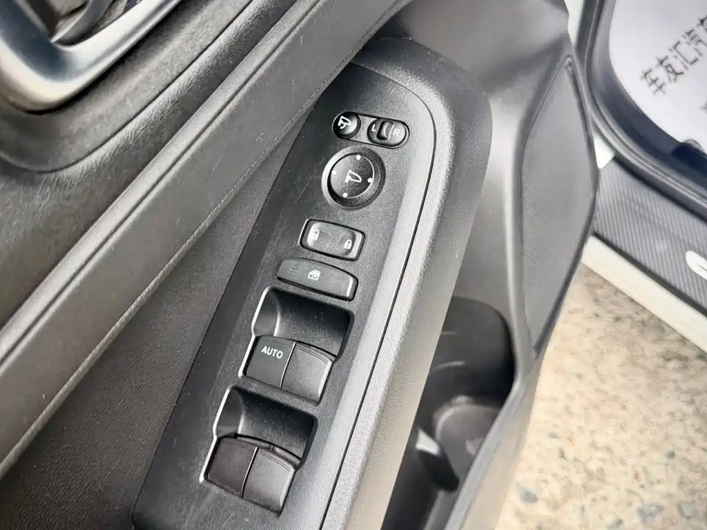 Honda Vezel 2023 — фото 17