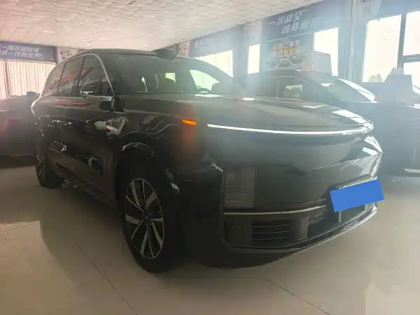 Li Auto L8 2024