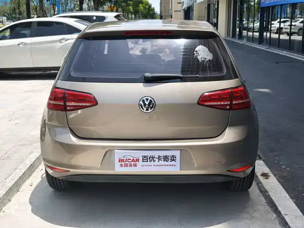 Volkswagen Golf 2015
