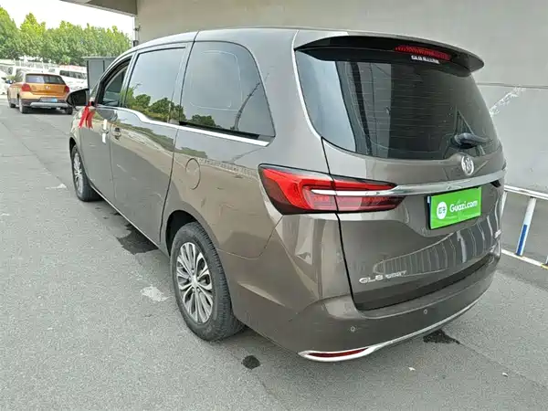 Buick GL8 2021
