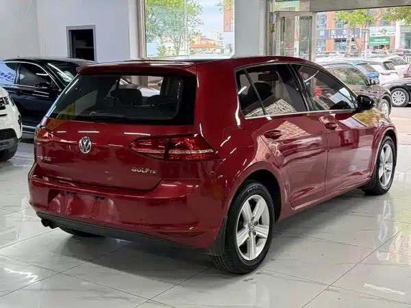 Volkswagen Golf 2014