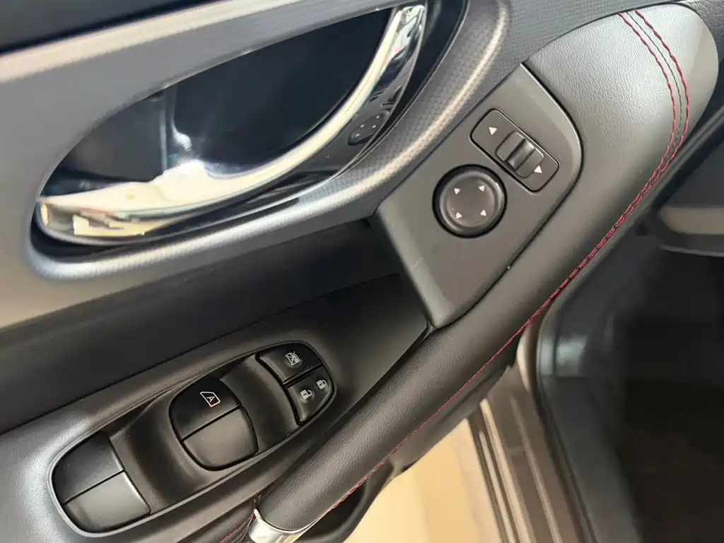 Nissan Qashqai 2023 — фото 17