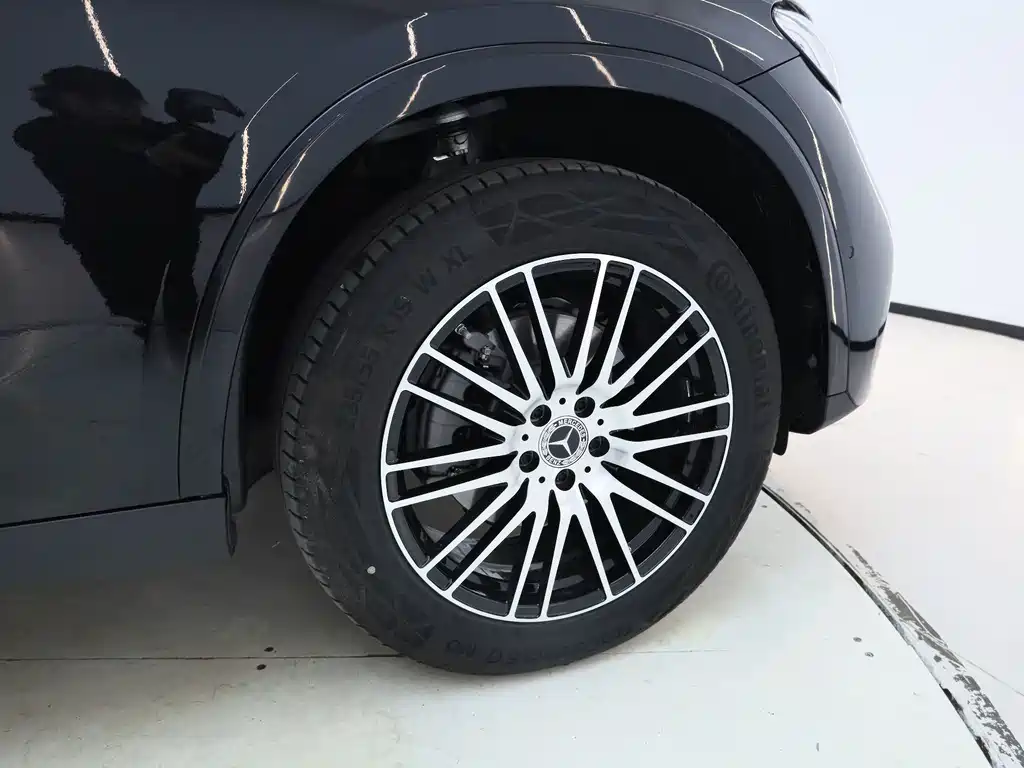 Mercedes-Benz GLC 2026