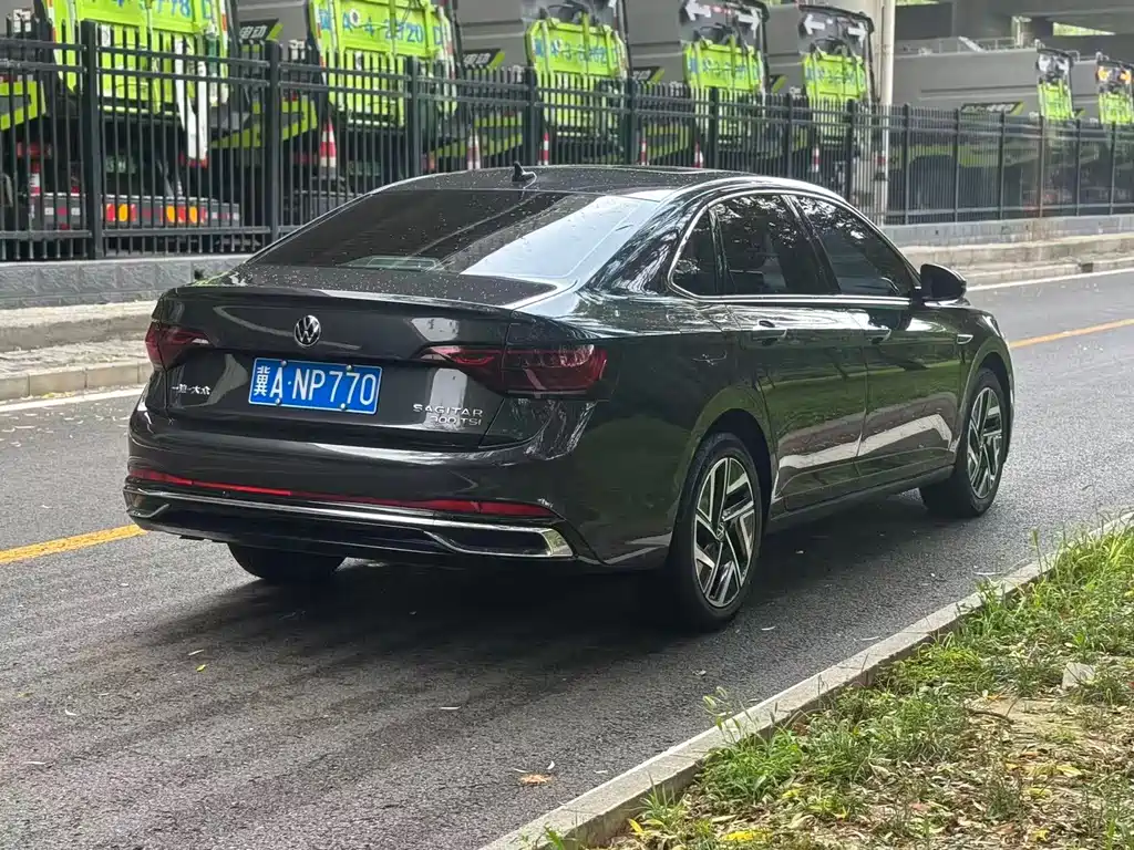 Volkswagen Sagitar 2023